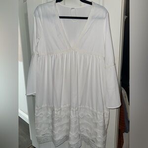 BRIDAL White Lace dress - size small